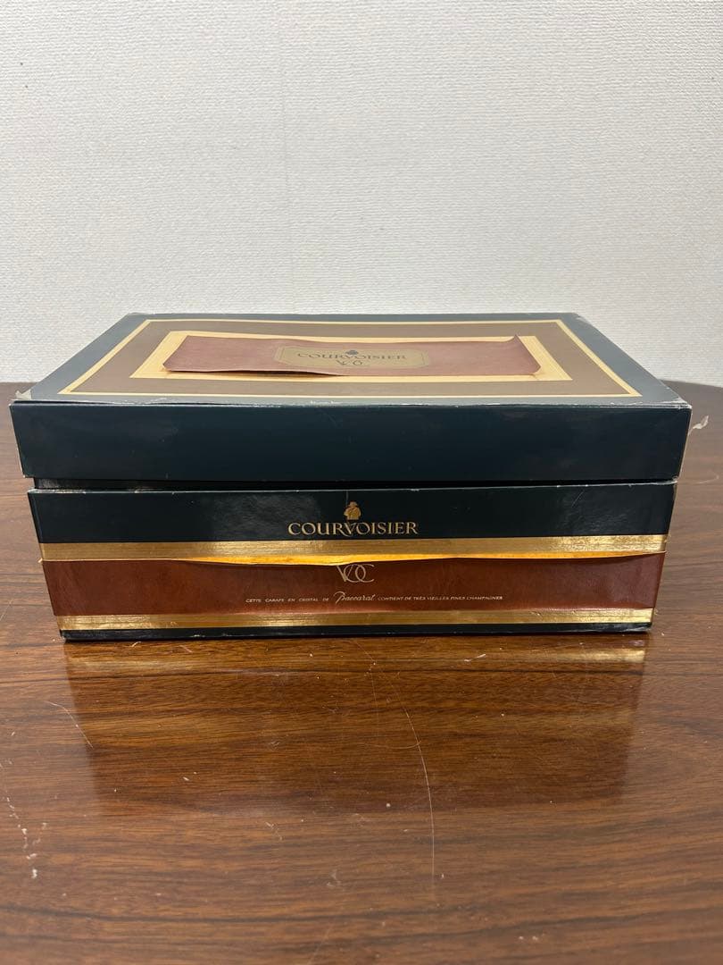 クルボアジェ エクストラ VOC バカラボトル【栓無し】