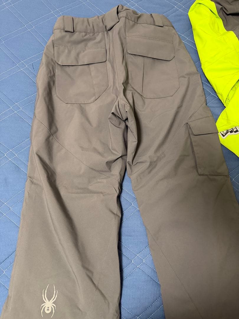 スキーウェア　スパイダー　上下セット