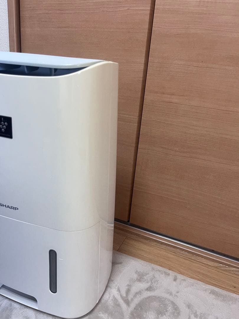 シャープ 衣類乾燥除湿機 ～18畳 コンプレッサー方式 CV-H71-W