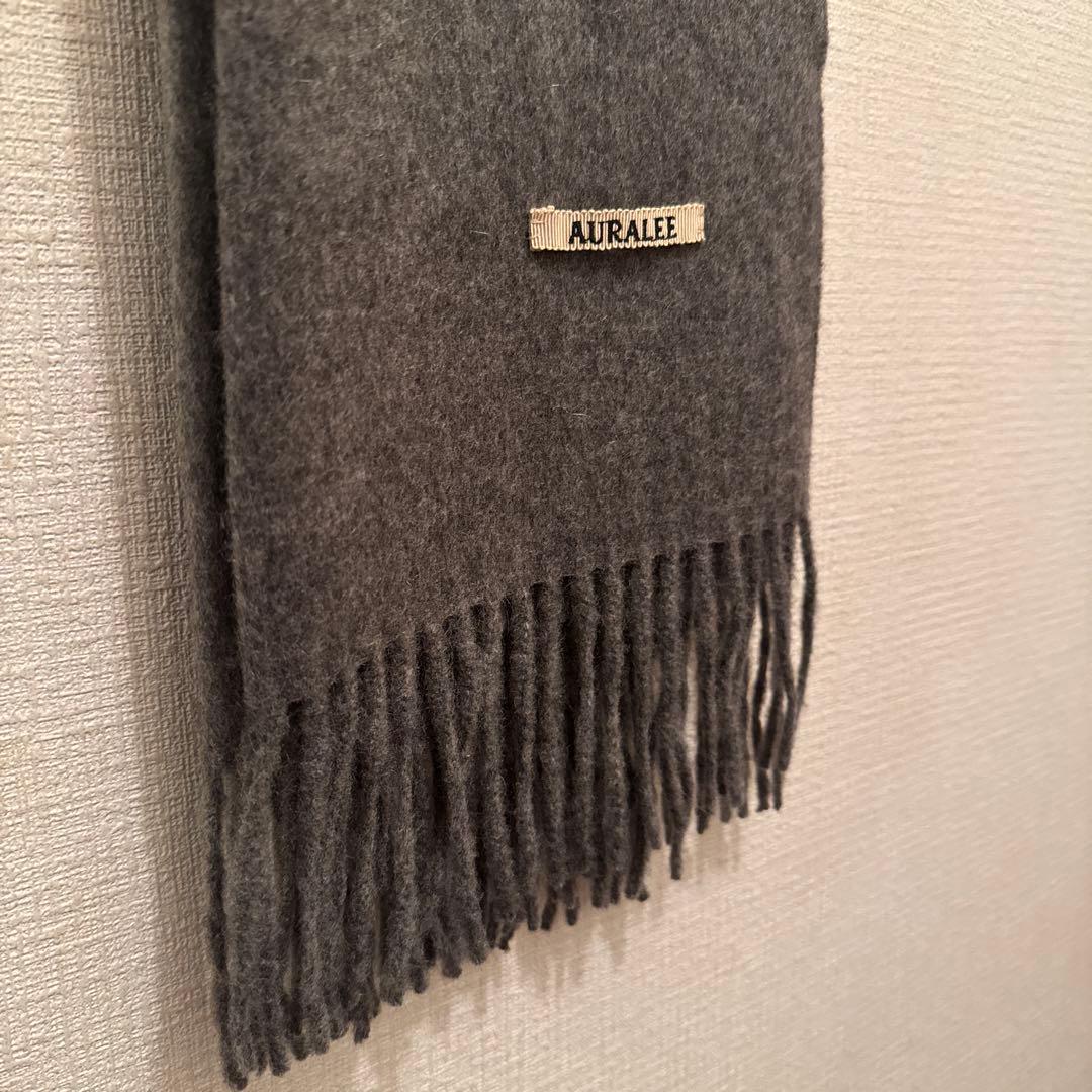 AURALEE マフラー