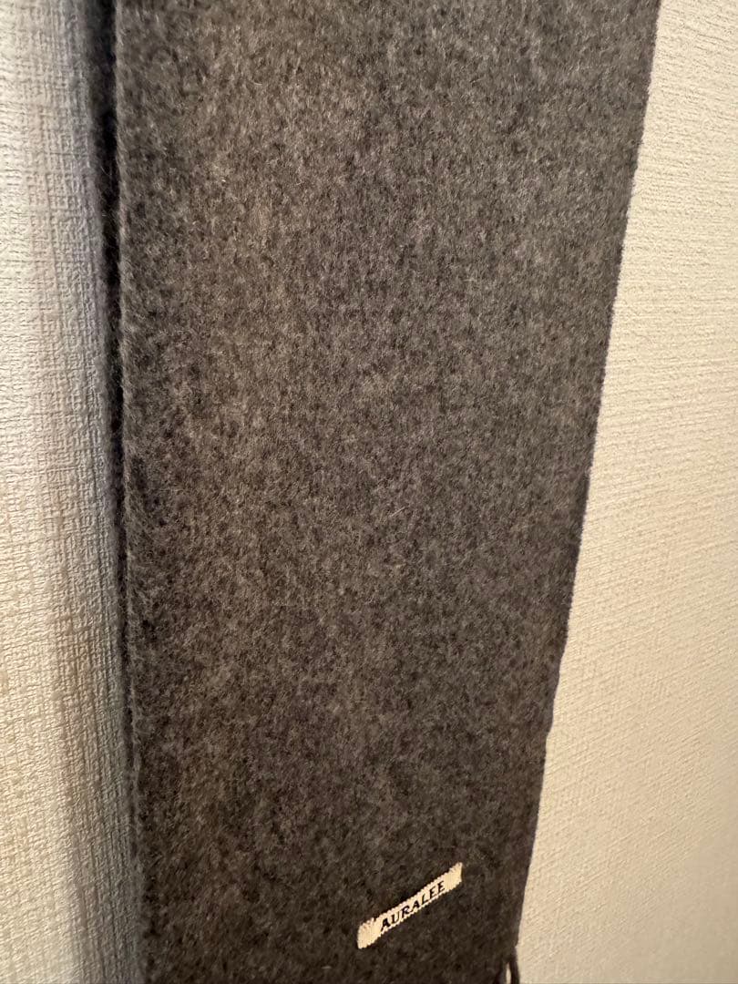 AURALEE マフラー