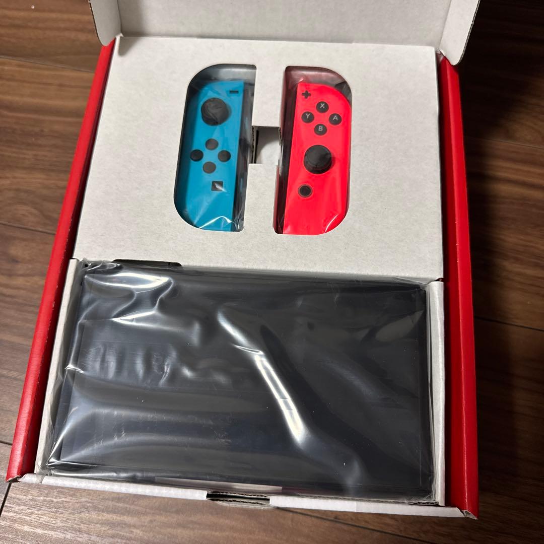 新品未開封　Switch本体有機EL
