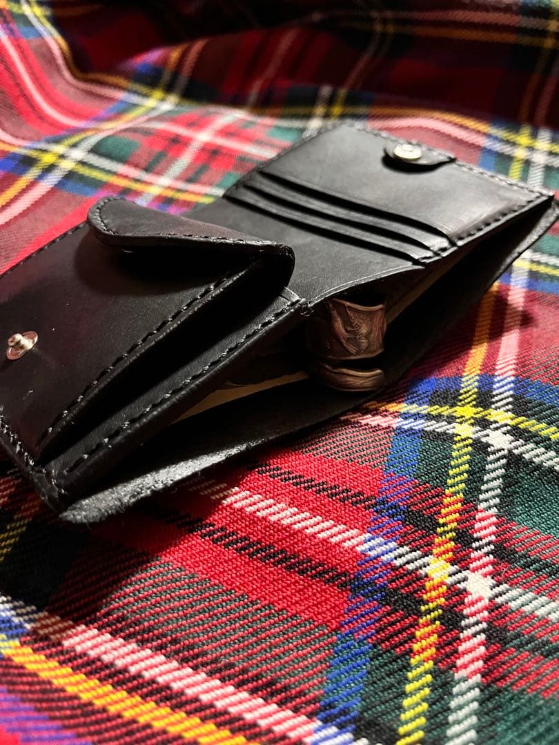 コンパクトウォレット レザー　フラワー&リーフ