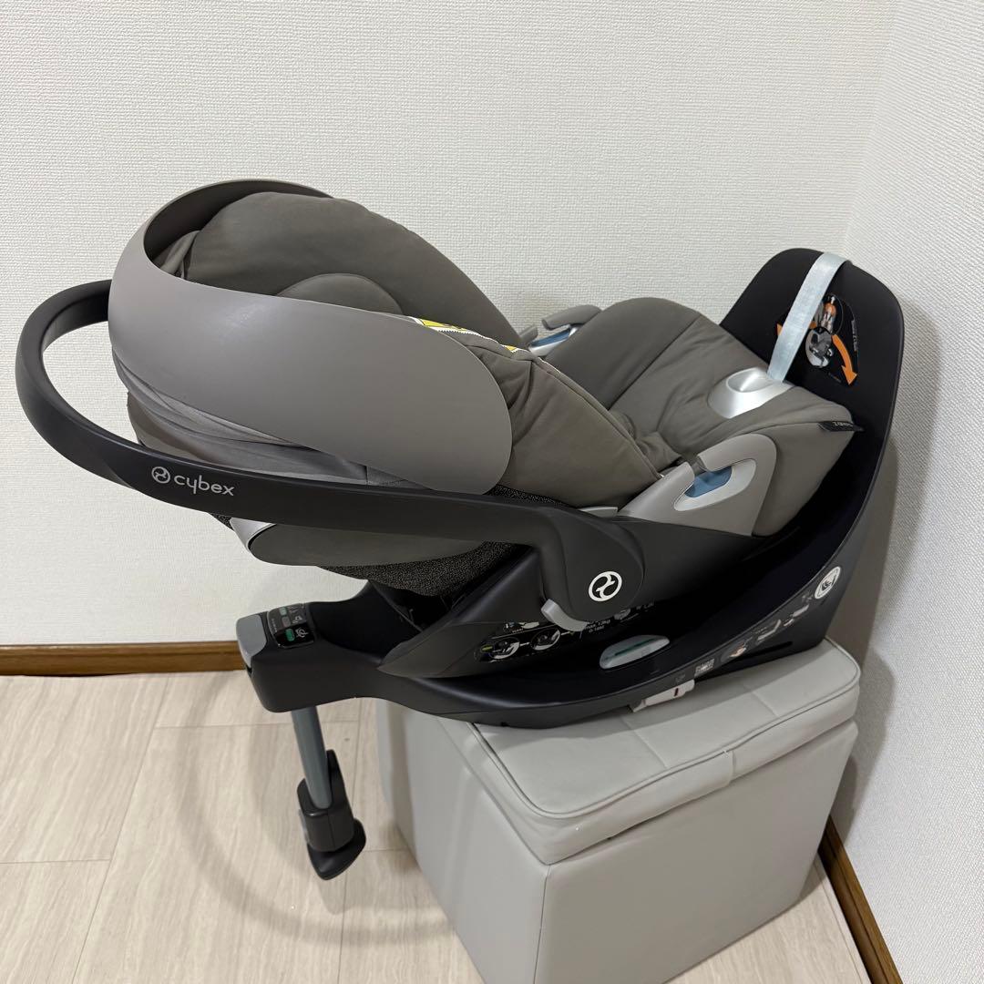 【極美品】cybexクラウドZ i-size＋ベースセット
