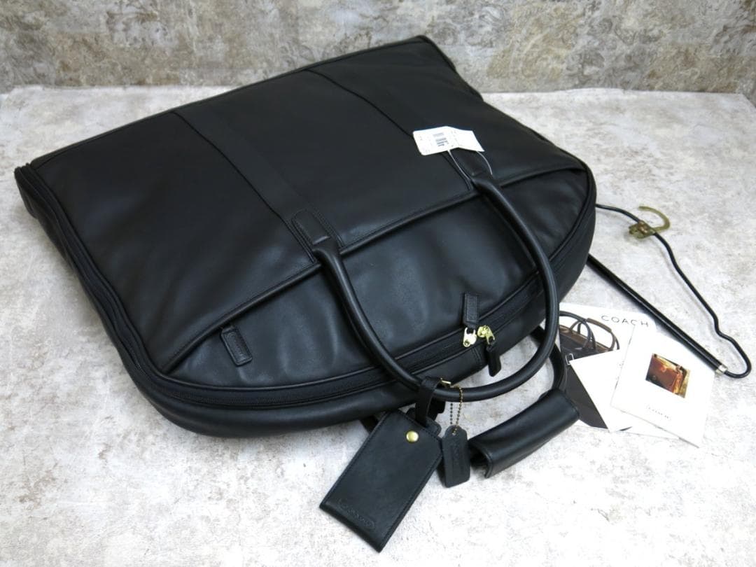 COACH コーチ／カーフレザー／ガーメントケース／ブラック