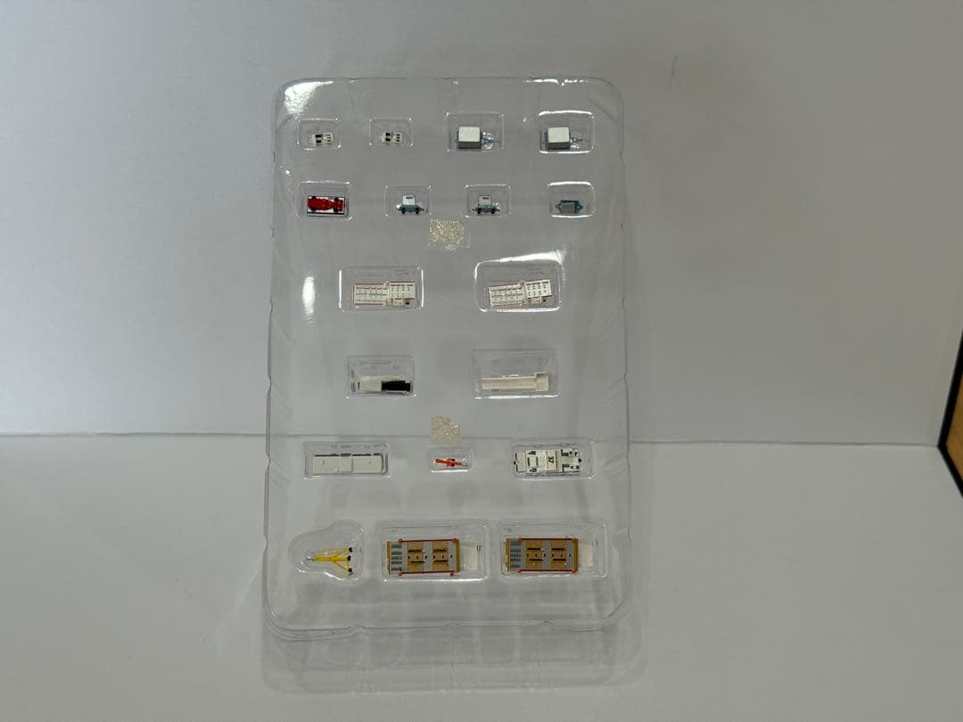 日本貨物航空 747-400F 成田空港ジオラマセット スケール1/400