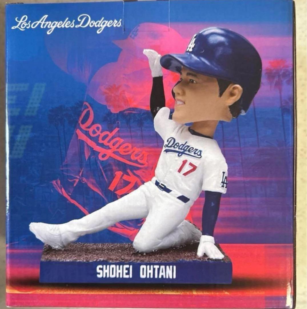 ドジャース ファンクラブ特典グッズ 大谷翔平選手ボブルヘッド付！