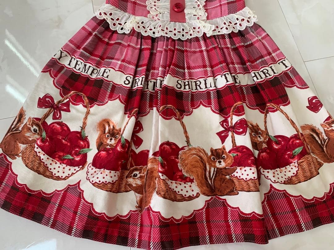 シャーリーテンプル♡りす♡りんご♡バスケットワンピースカットソー２着セット100