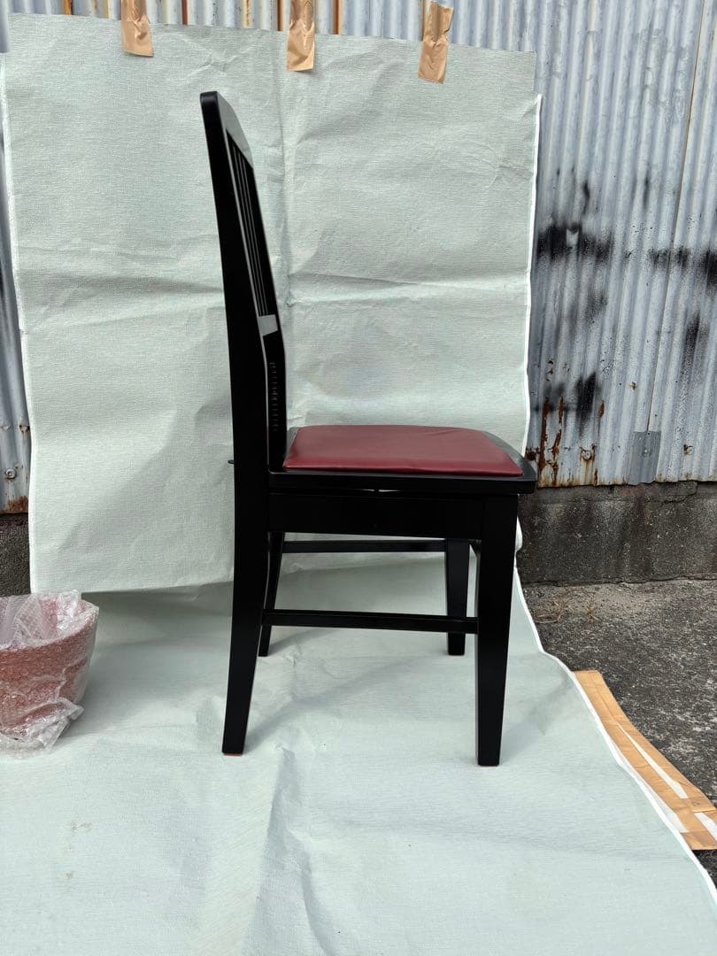 美品　背もたれ付ピアノ椅子　足部フェルト付　座面新品