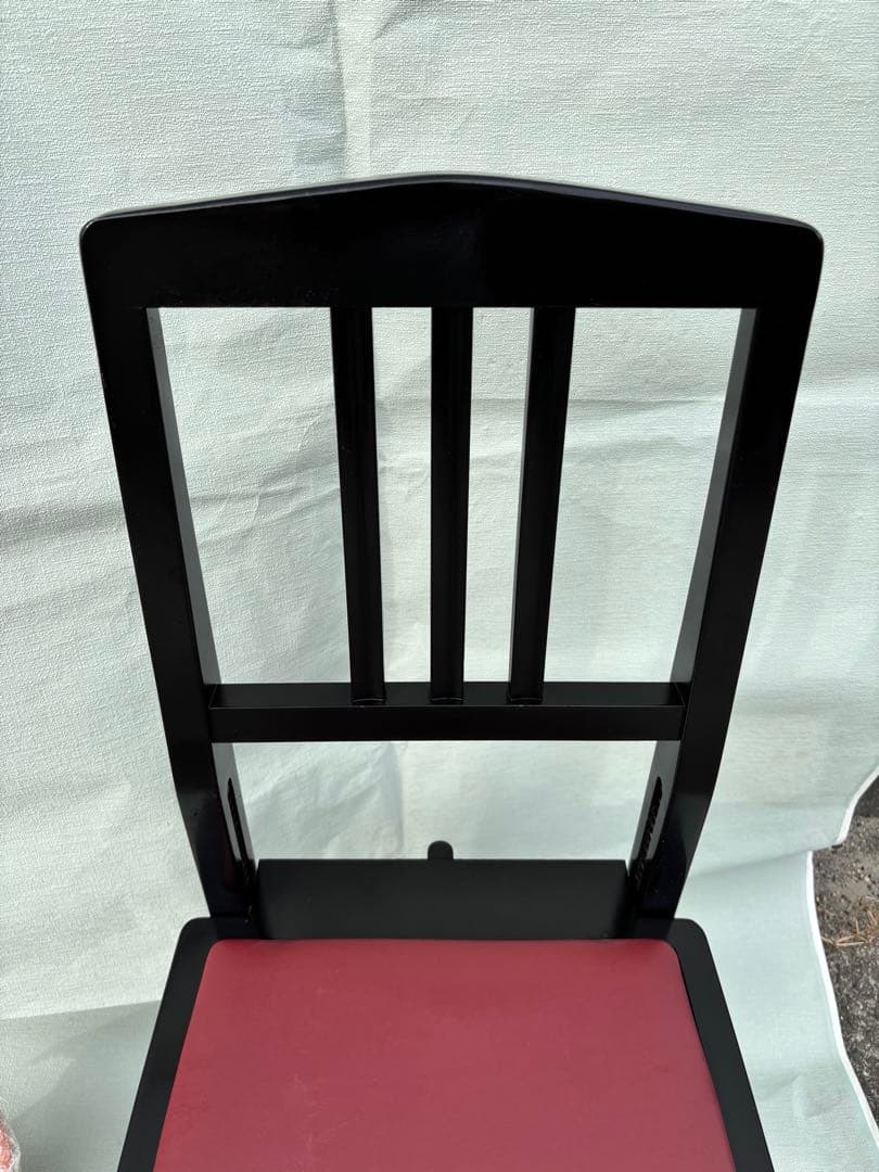 美品　背もたれ付ピアノ椅子　足部フェルト付　座面新品