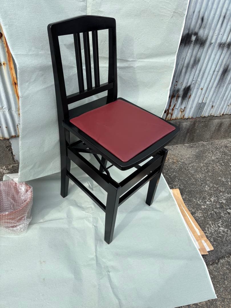 美品　背もたれ付ピアノ椅子　足部フェルト付　座面新品