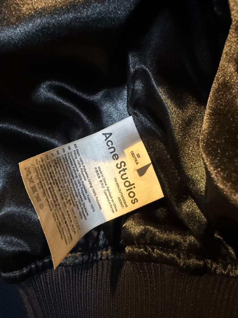 Acne Studios MA-1 ブラックジャケット