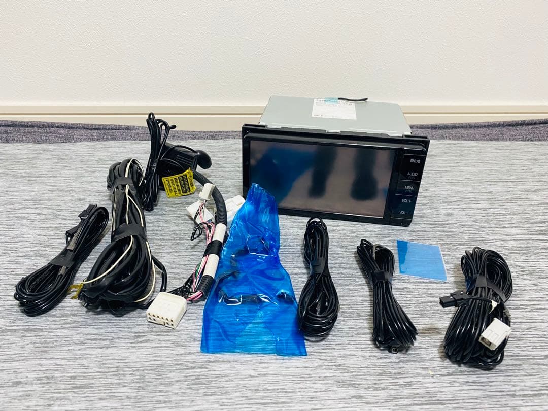 NSZT-W64 カーナビゲーション 割と美品