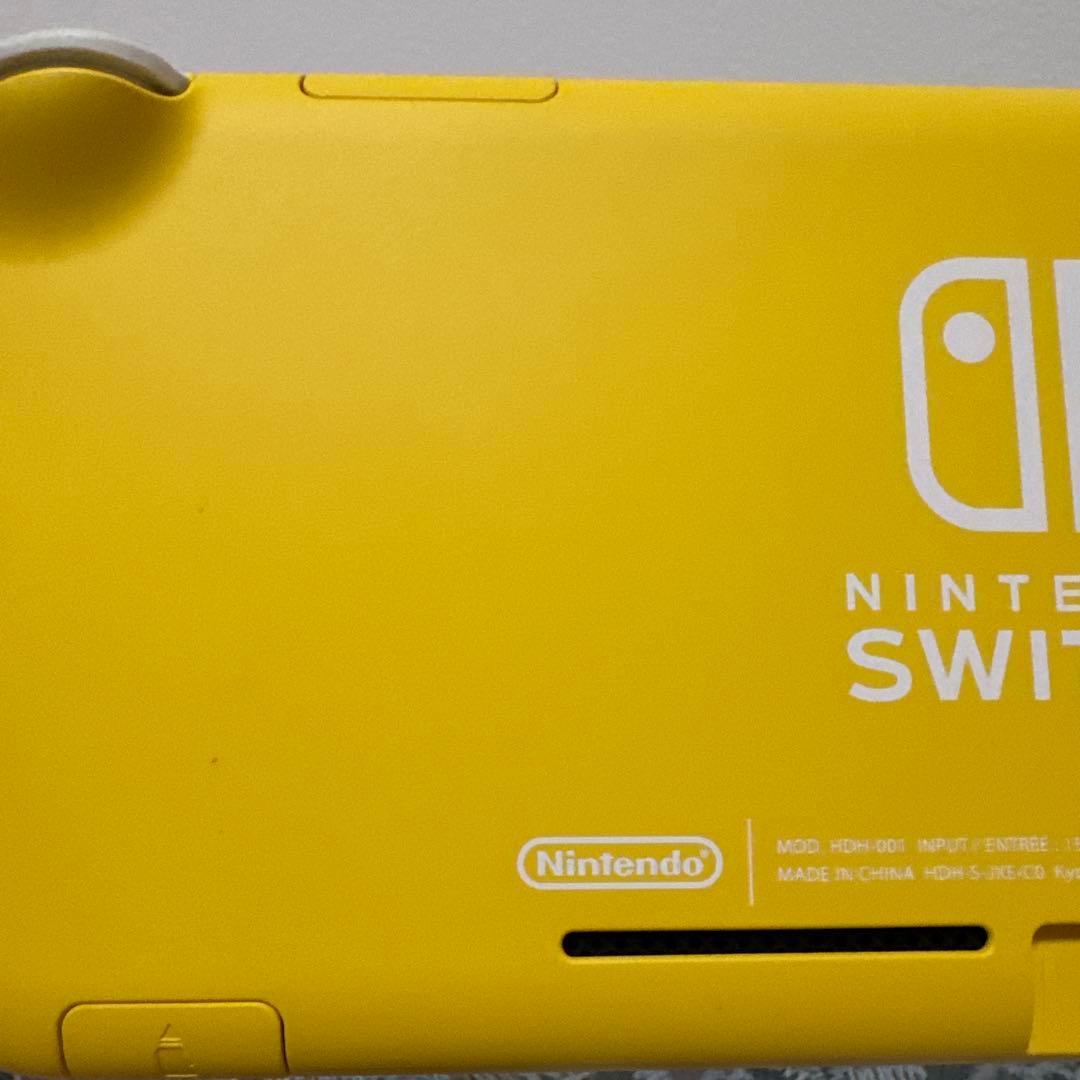 Nintendo Switch Lite イエロー 充電器・ポーチ付き
