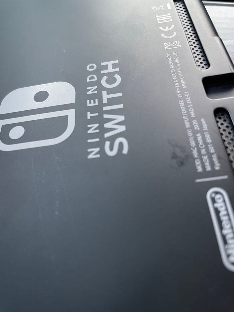 Nintendo Switch 本体 赤/青 ジョイコン付き