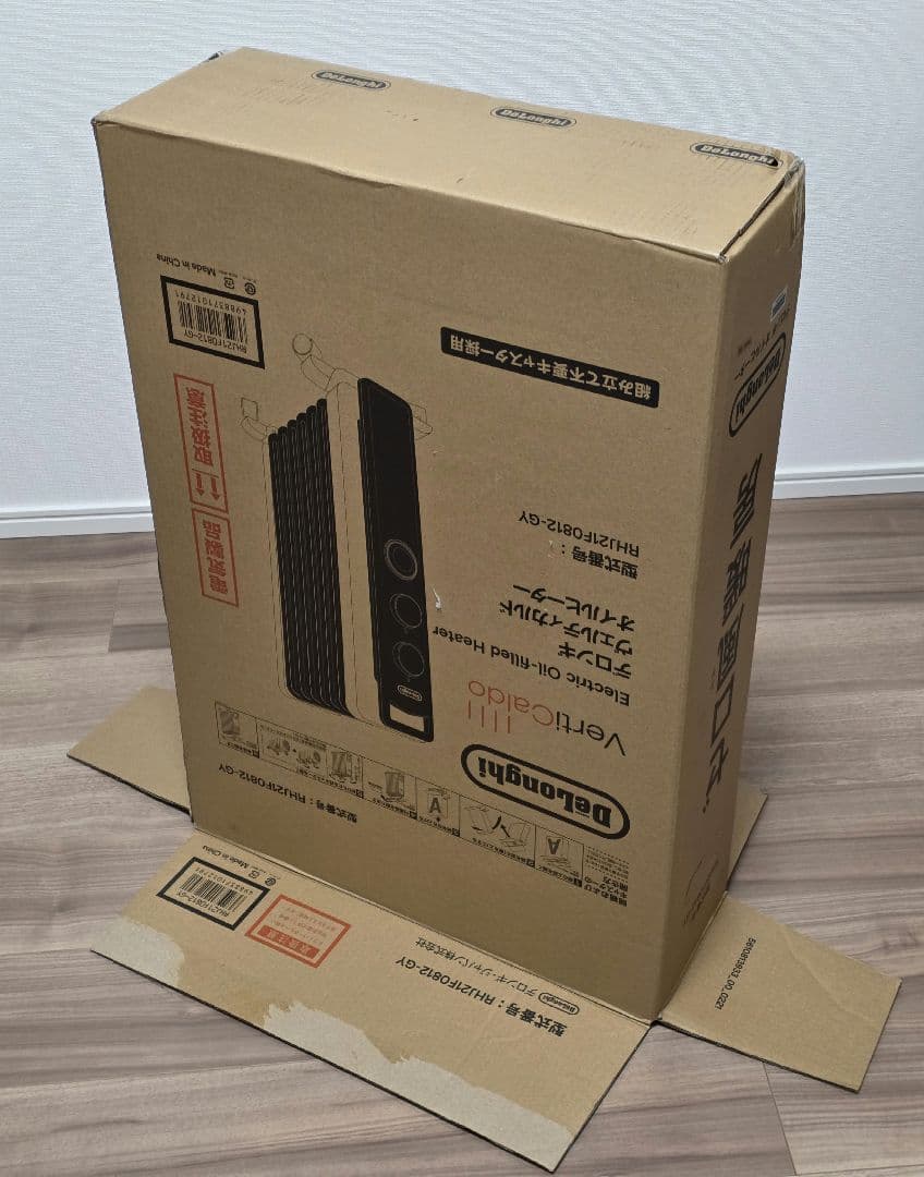 デロンギ ヴェルティカルド オイルヒーター RHJ21FO812-GY