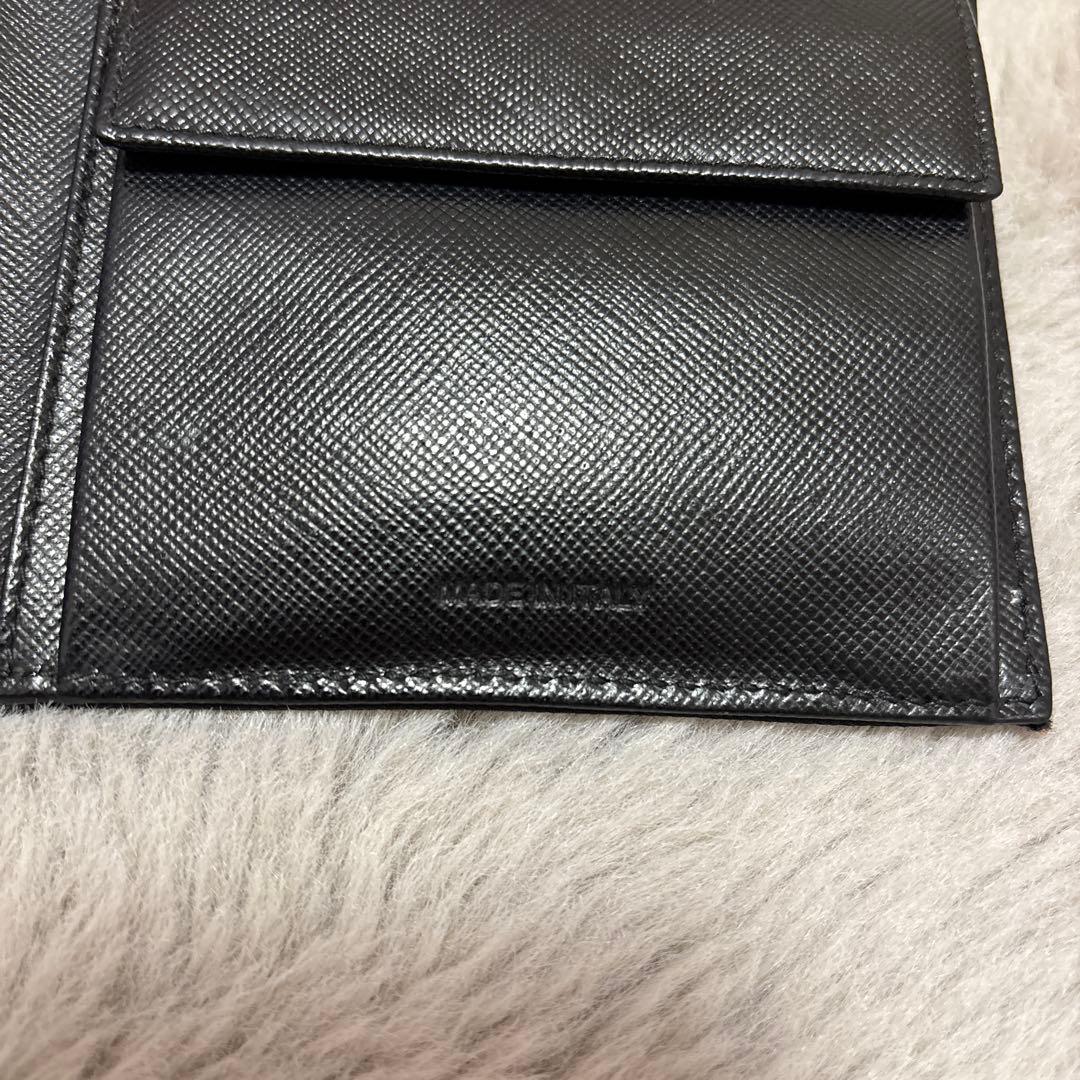 プラダ PRADA 折り財布 三角プレート ナイロン ブラック