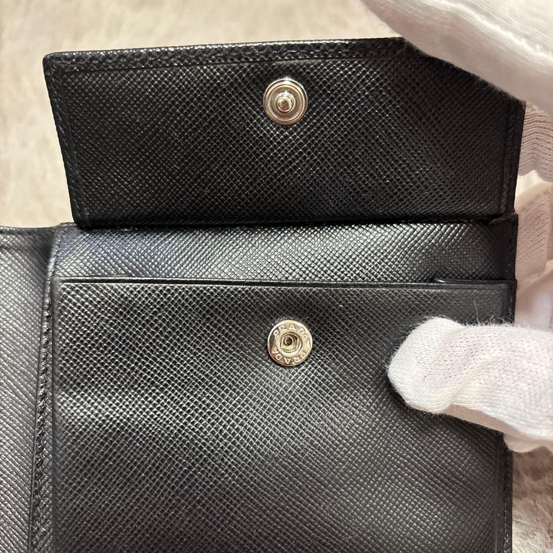 プラダ PRADA 折り財布 三角プレート ナイロン ブラック