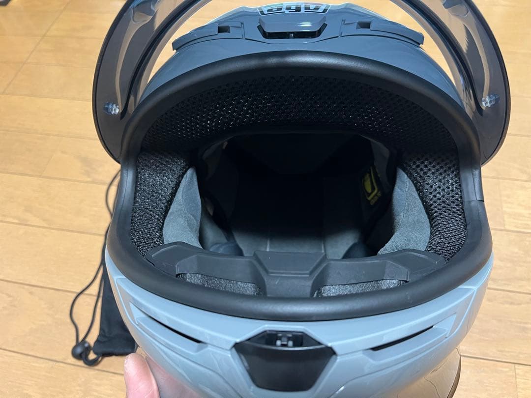 AGV K6 グレー　Mサイズ　アジアンフィット