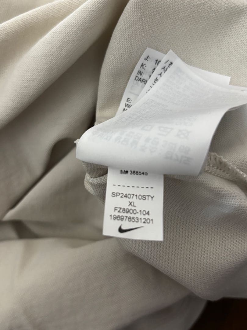 リヴァプール レブロン コラボ ロングTシャツ