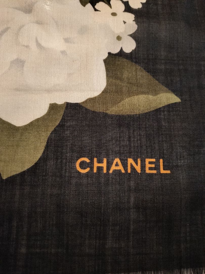 【美品】CHANELシャネル カメリア カシミヤシルク大判ストール