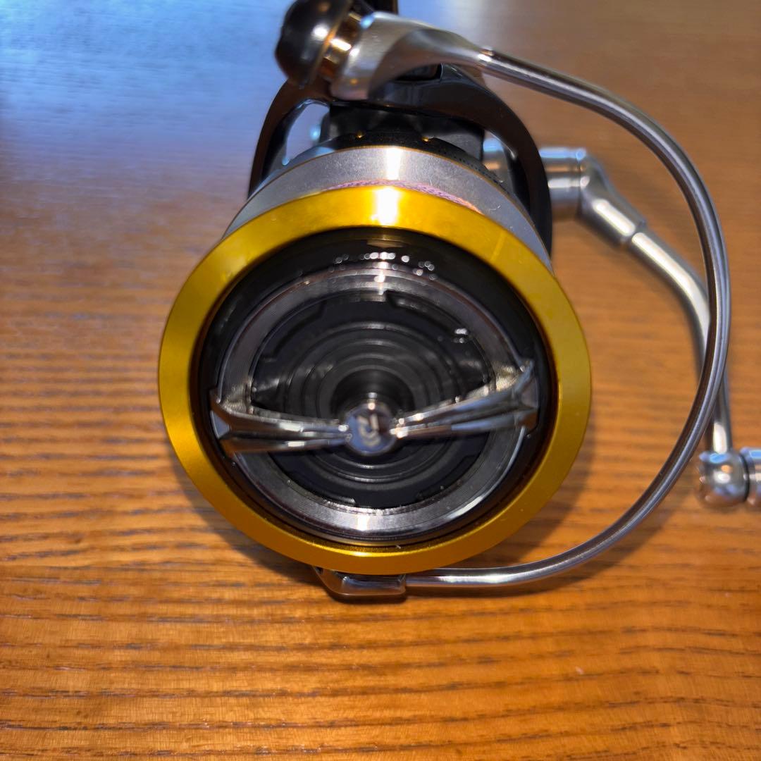 DAIWA 18BLAST LT 6000D-H スピニング　ブラスト　ダイワ