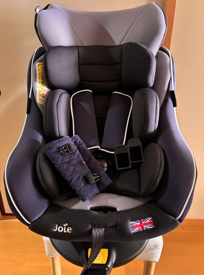 新生児から利用可能 Joie 車用チャイルドシート ネイビー