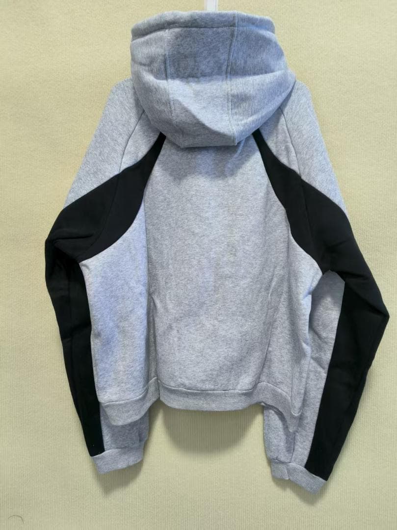 mertra メルトラ グレー フード付きパーカー 上下セット サイド黒パネル
