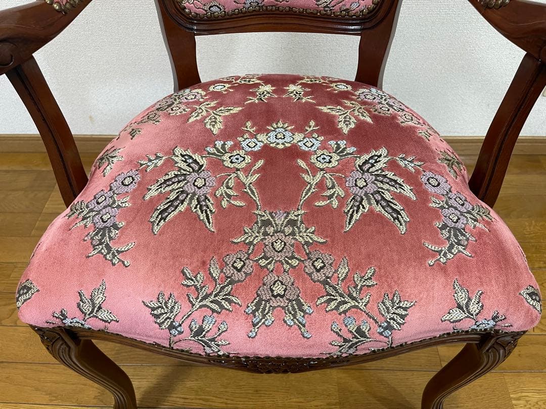 アンティーク ロココ調ピンク 椅子