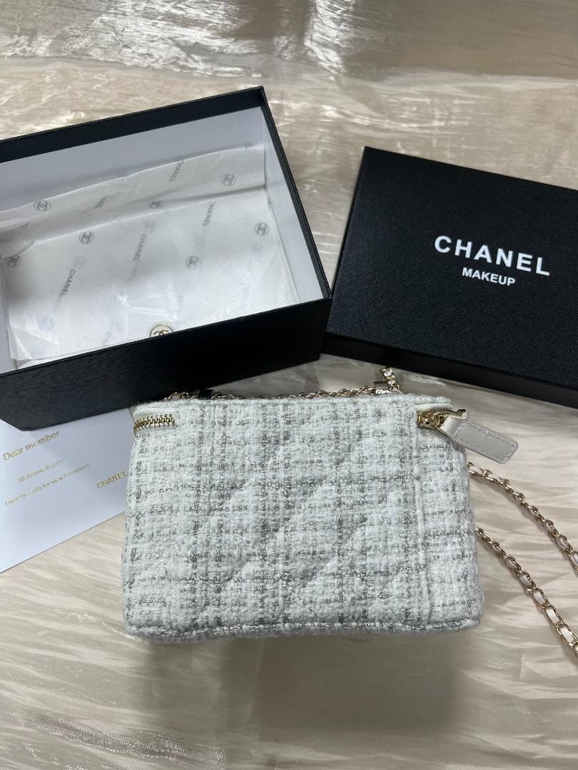 VIP限定 非売品ツイード 白 ホワイト チェーン バッグ