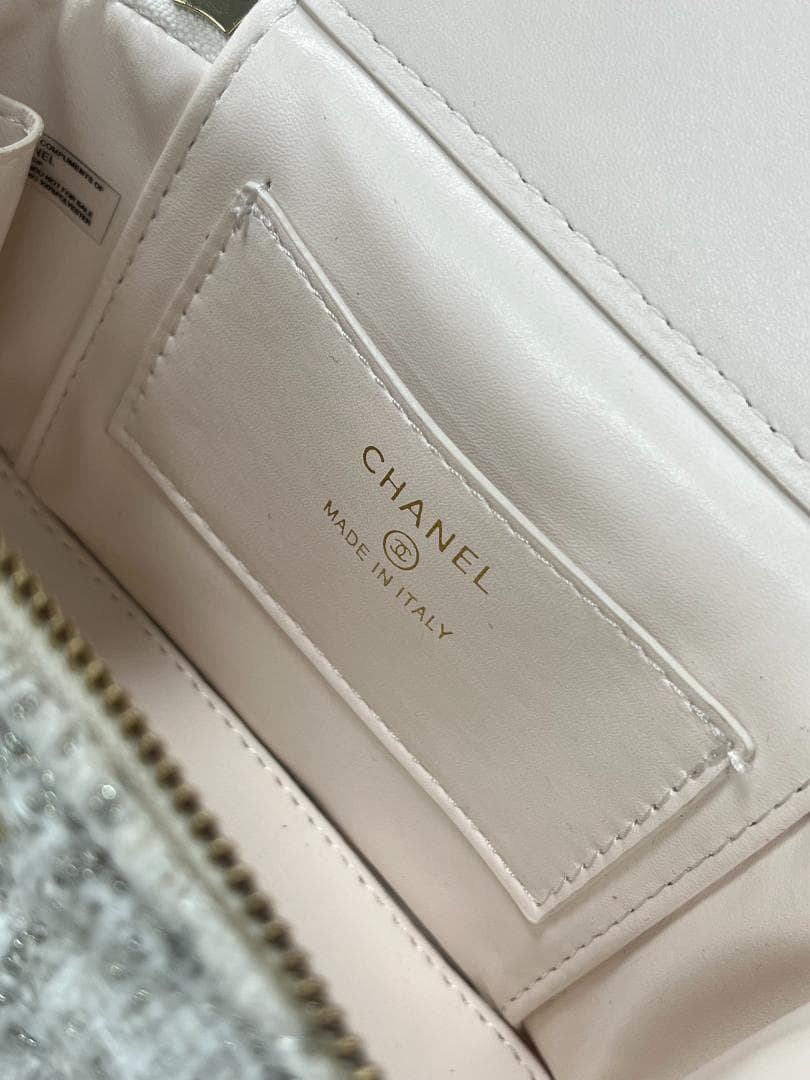 VIP限定 非売品ツイード 白 ホワイト チェーン バッグ