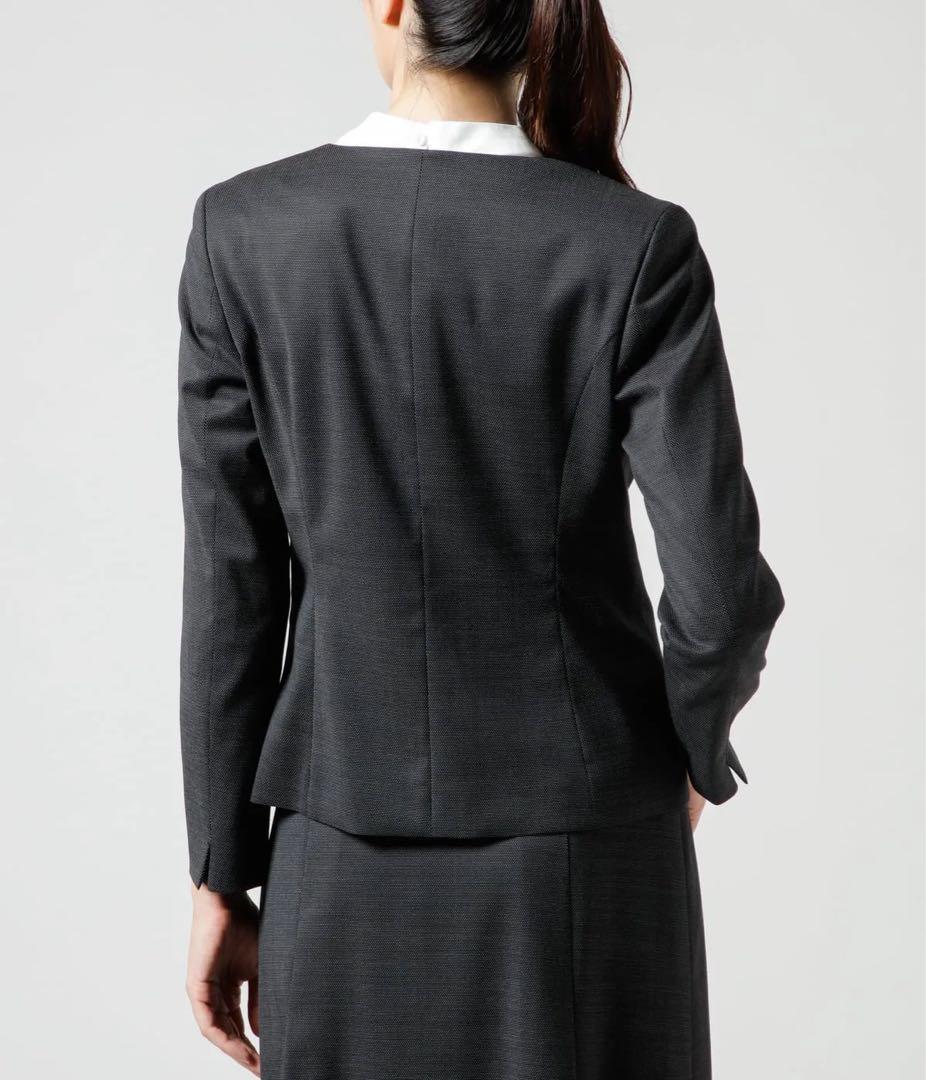 NEWYORKER 2024年モデル チャコール ノーカラージャケット スカート