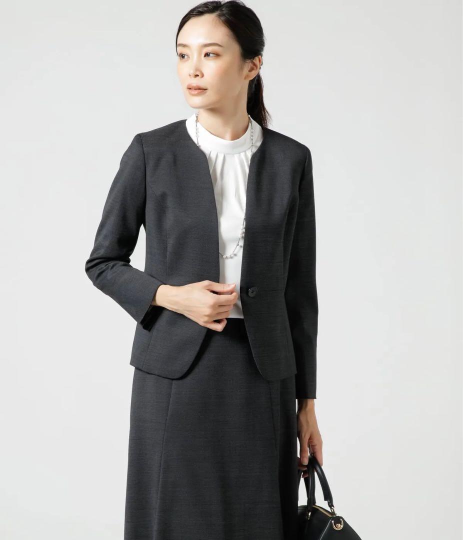 NEWYORKER 2024年モデル チャコール ノーカラージャケット スカート