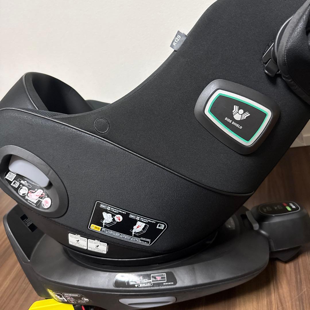 超美品 アップリカ 最高級チャイルドシート クルリラ ビッテ エックス ブラック