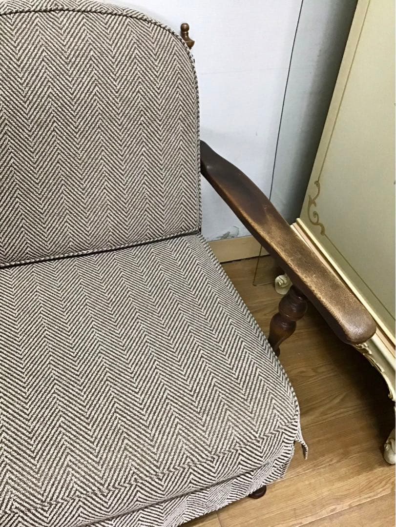 管168飛騨産業☆キツツキマーク☆3人掛けソファー