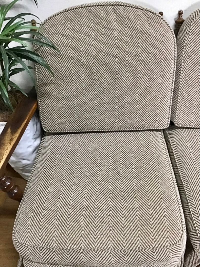 管168飛騨産業☆キツツキマーク☆3人掛けソファー