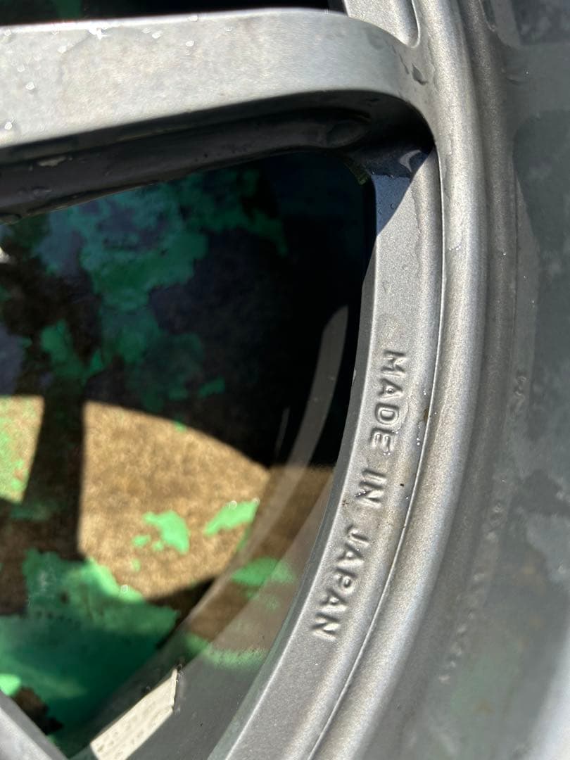 ディレッツァ 18インチ 9.5j+18 鍛造 GTRサイズ