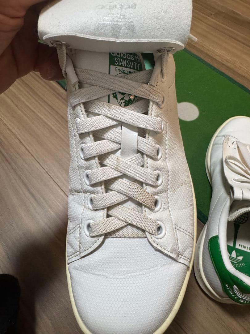adidas Stan Smith フリンジ付きシューズ