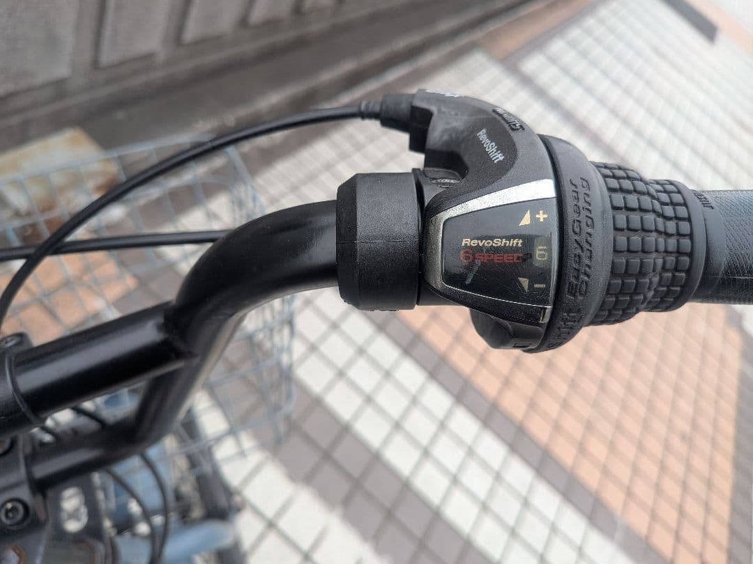 ブルーグレー　ビーチクルーザーKB 24インチ　6段ギアカゴ付き　自転車 訳あり