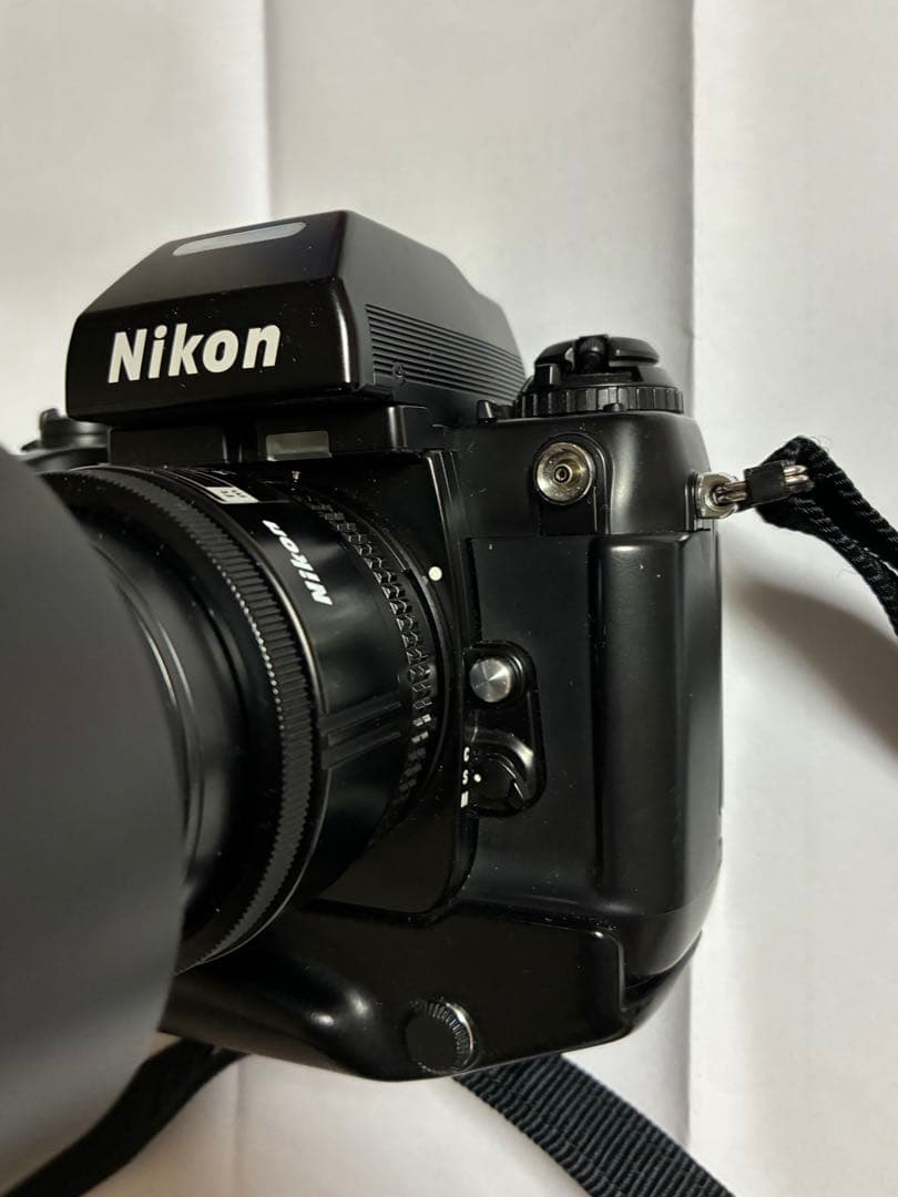 Nikon F4S 一眼レフカメラ + AF Nikkor 50mm