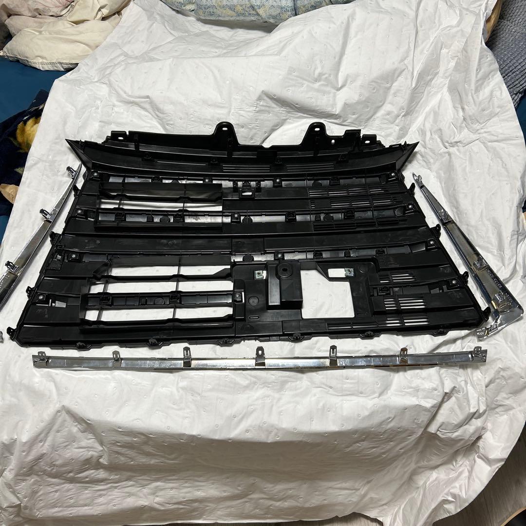 タントカスタム LA660S フロントバンパー グリル&モールセット