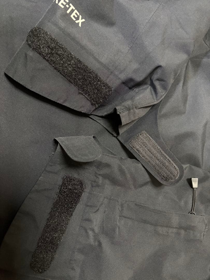 ウィメンズ Burton ピローライン GORE-TEX 2L アノラックM