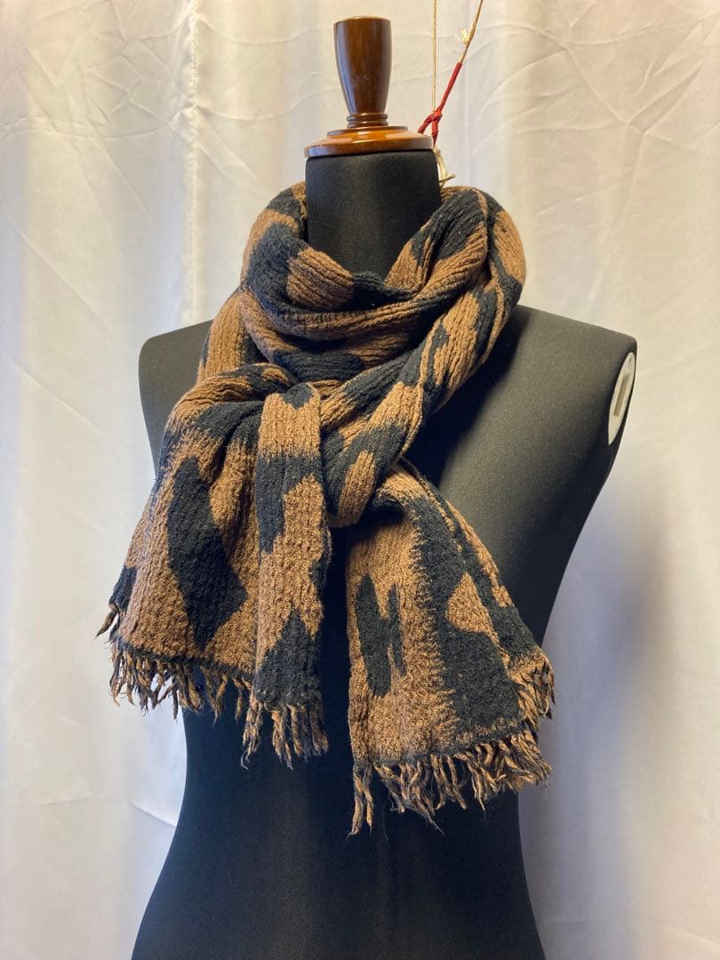 値下げ‼️✝ヨーガンレール マフラー