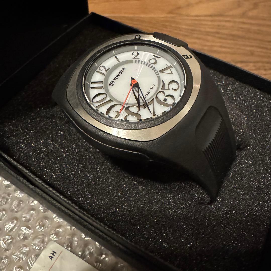 TOYOTA純正キーインテグレーテッドウォッチ スマートキー