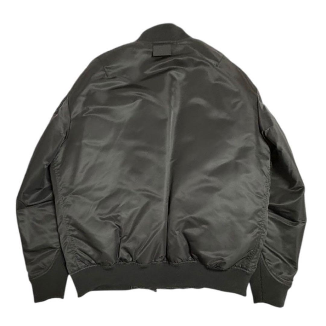 UNIQLO +J ハイブリッドダウンオーバーサイズMA-1 XLサイズ