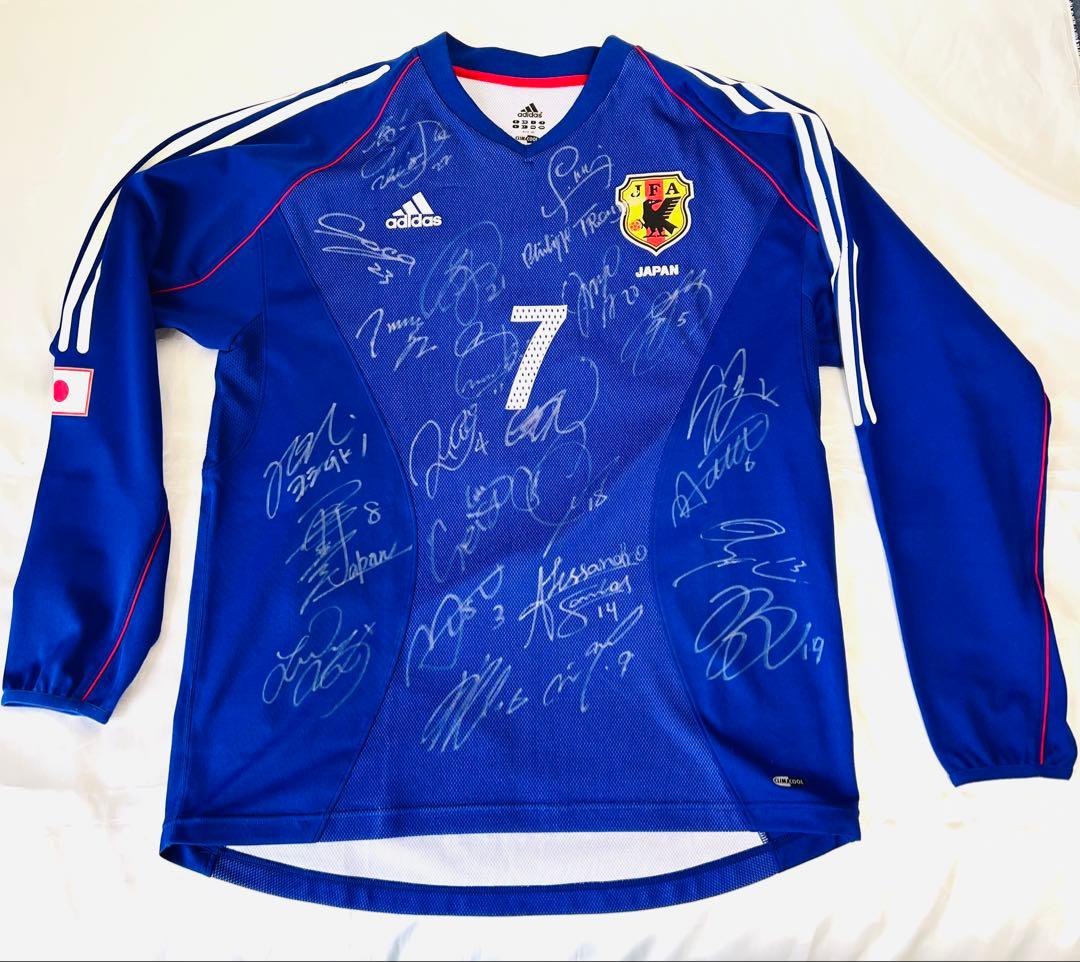 ワールドカップ日本代表全選手＆トルシエ監督サイン付き中田英寿ユニフォームおまけ付