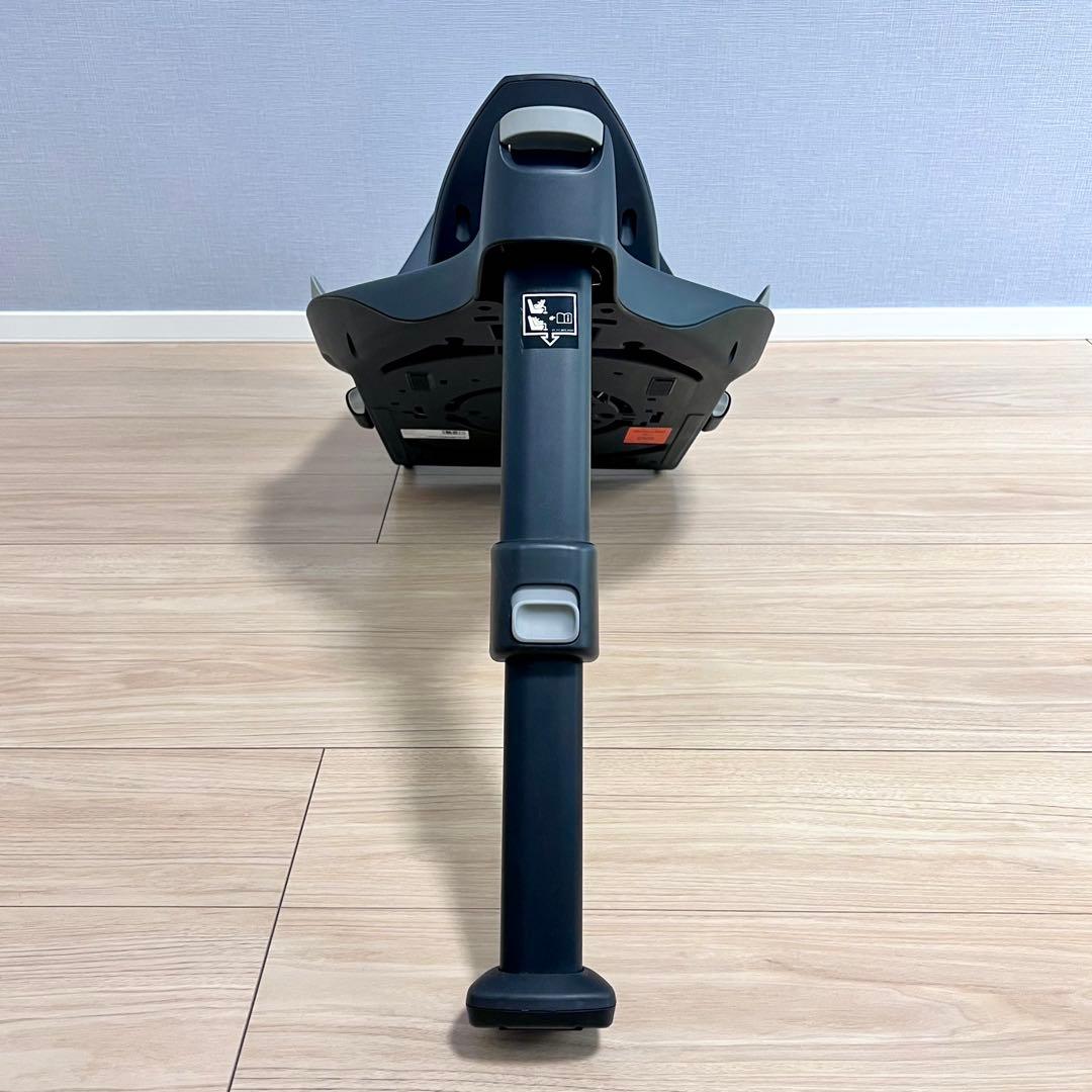 【美品】クラウドT i-Size、ベースT、リベル専用カーシートアダプターセット