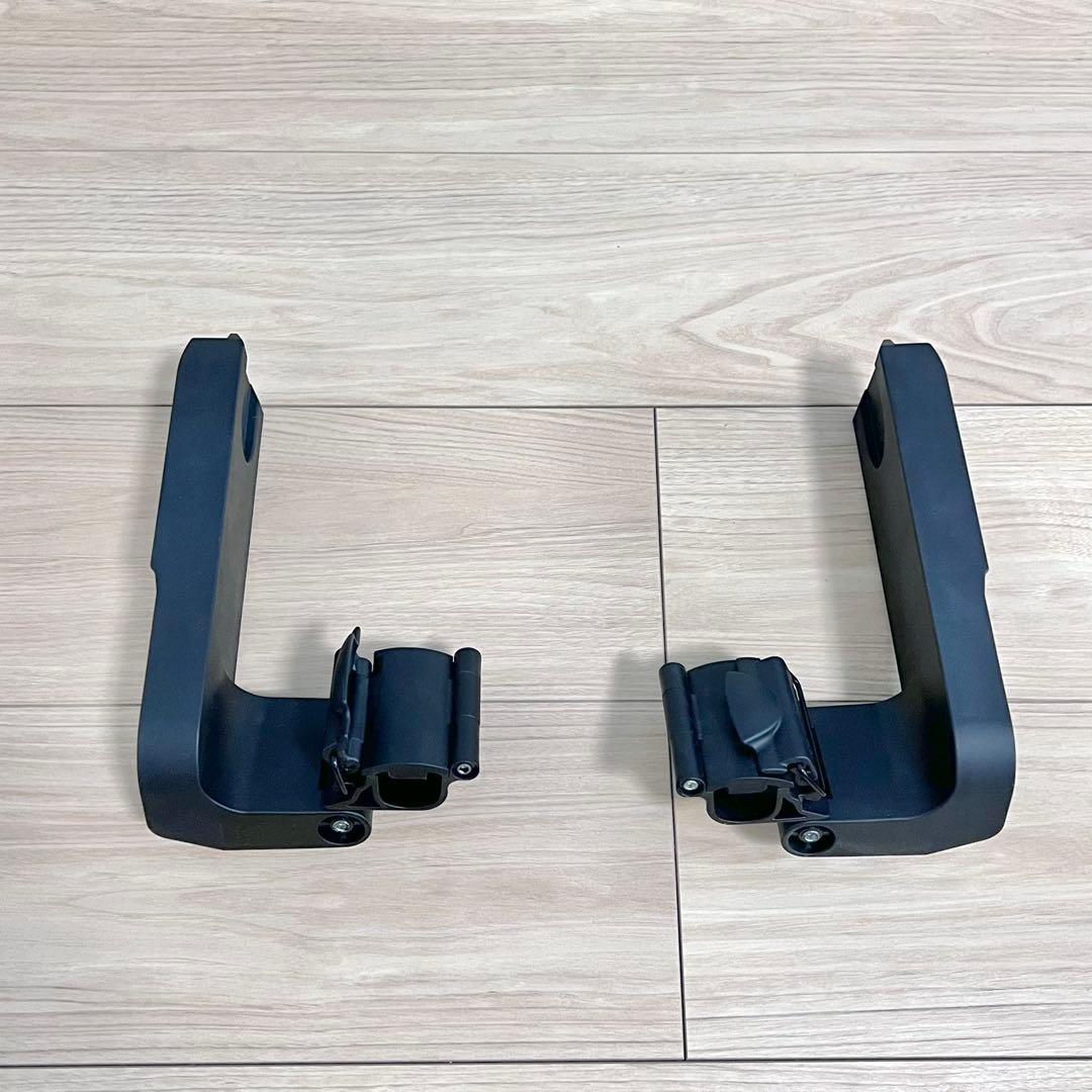 【美品】クラウドT i-Size、ベースT、リベル専用カーシートアダプターセット