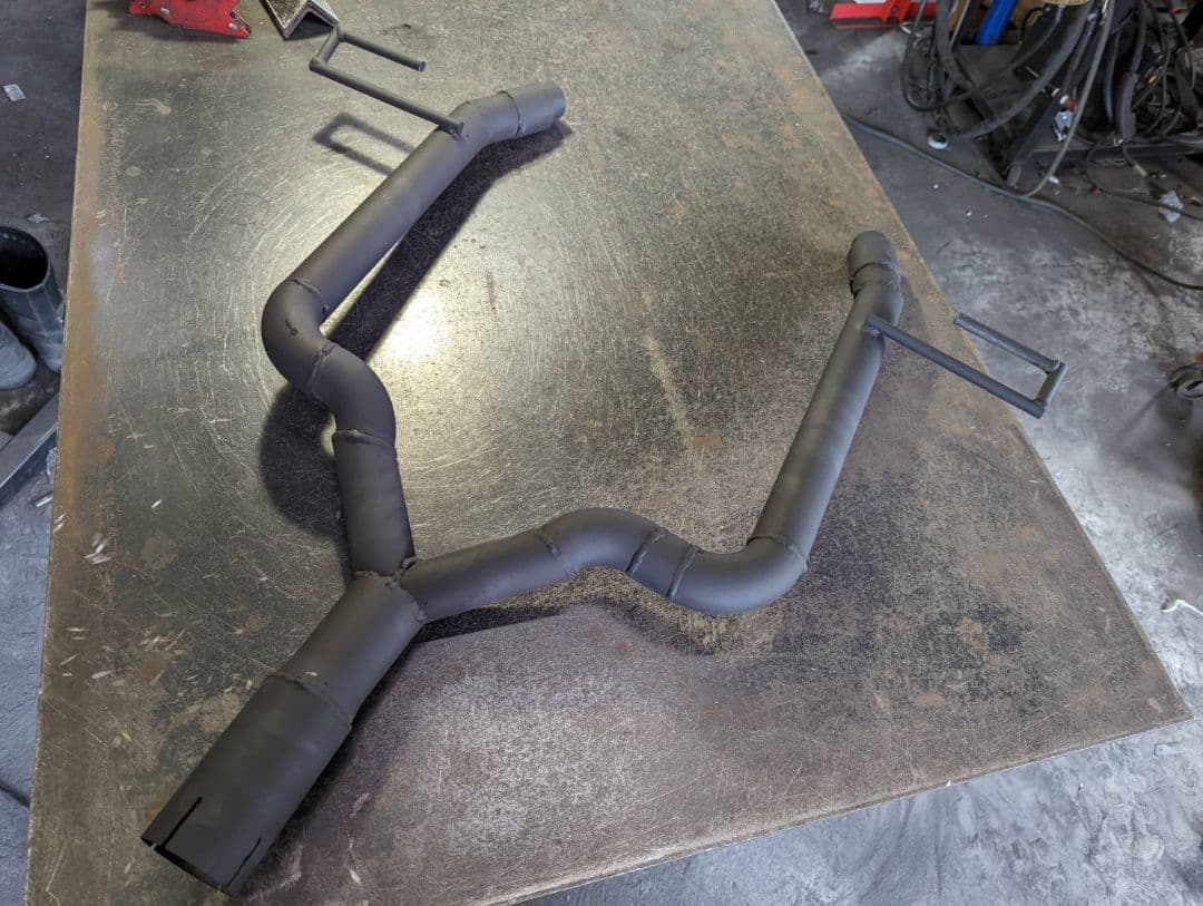 20/21セルシオ後期！オリジナル中間ストレートマフラー！