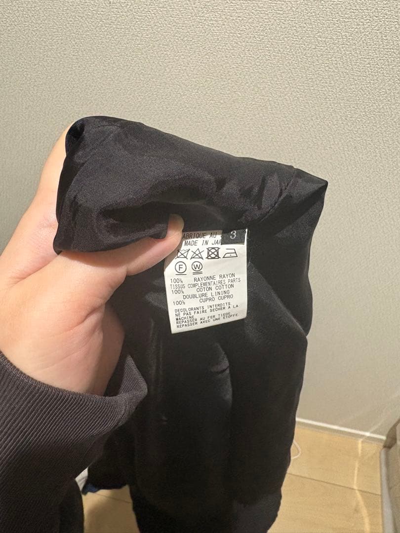 groundY サルエルパンツ ブラックとグリーンのグラフィック